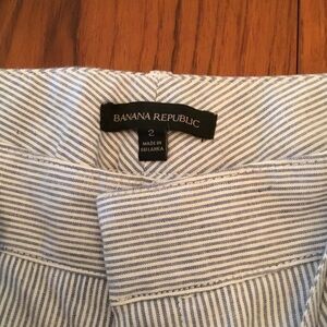 Banana Republic White and Light Blue Pinstripe Pants